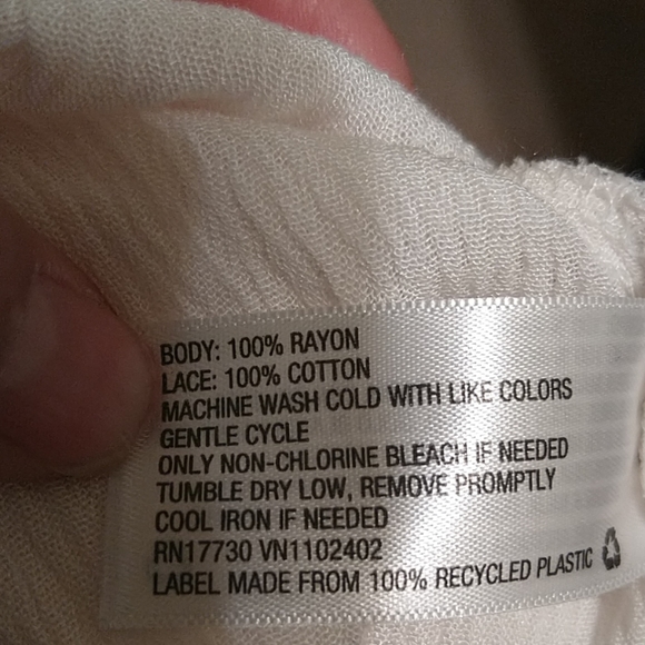 Mossimo off shoulder Top  SOLD, SOLD,SOLD - Picture 5 of 7